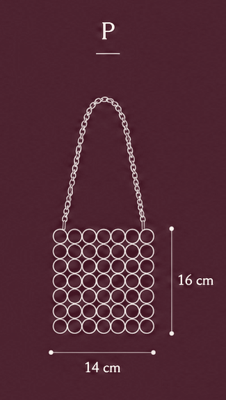 Bolsa tamanho P: 14 centímetros de largura por 16 centímetros de altura